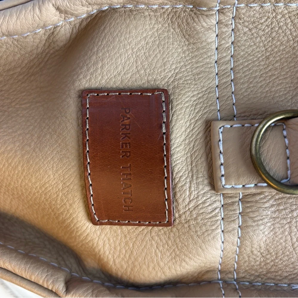Parker Thatch Medium Mimi in leather (Butterscotch color) - Picture 6 of 17